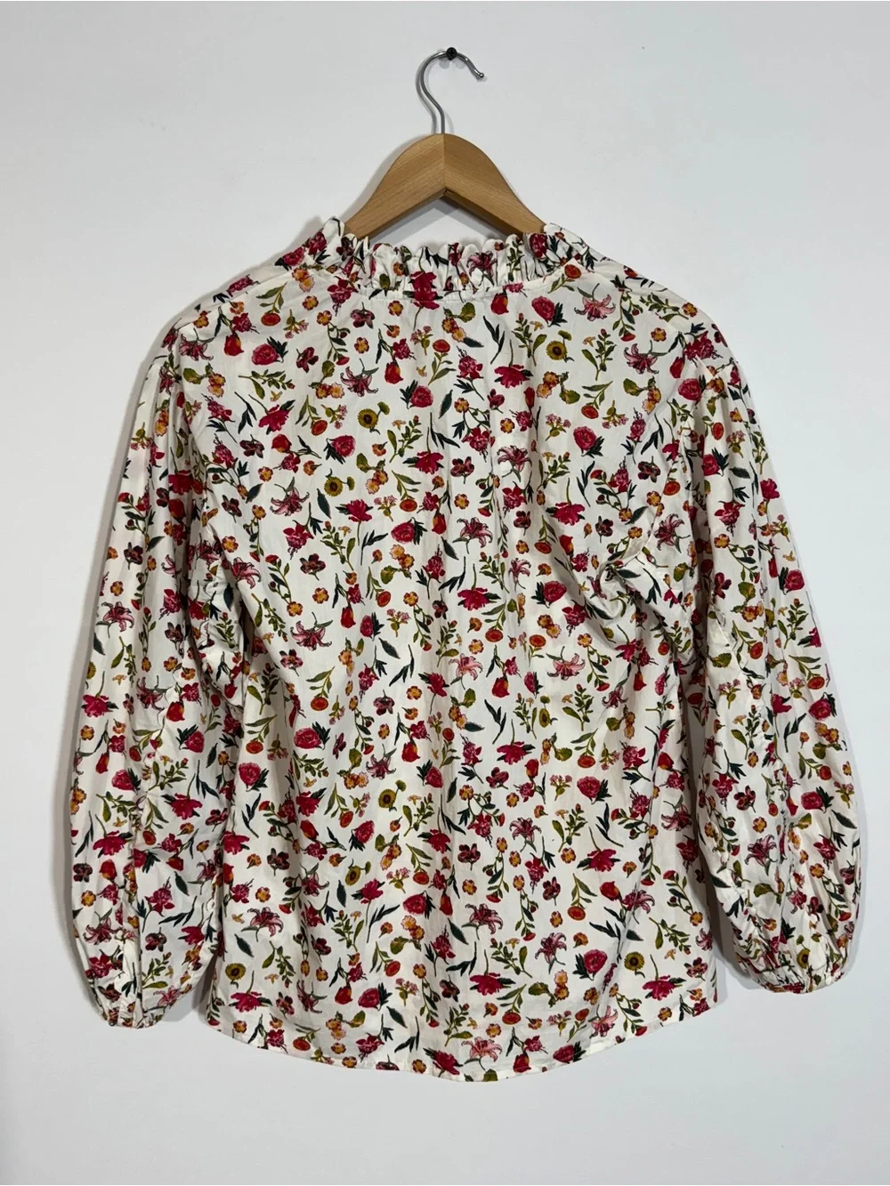 WSH64 {J. Crew} White Pink Floral Ruffle Neck Long Balloon Sleeve Tunic Blouse